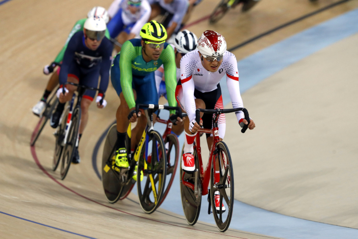 4-bettiniphoto_0259427_1_2000px-1